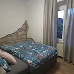 Dinka אומאג