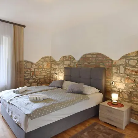 Appartement Dinka *