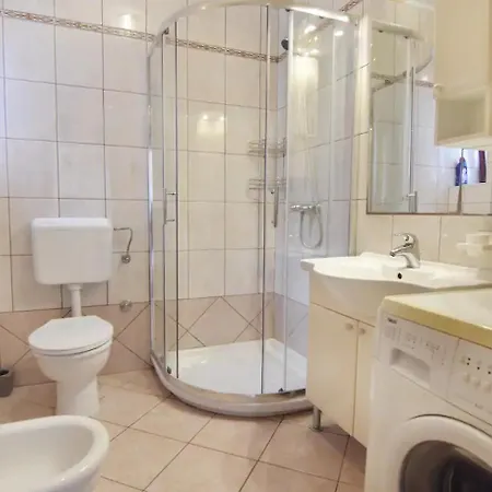 Apartment Dinka *