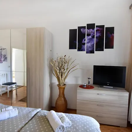Apartment Dinka *