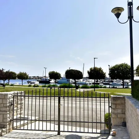 Apartment Dinka Umag